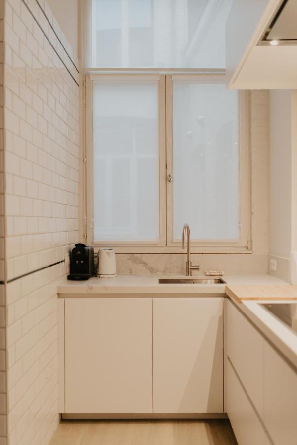 Blue Bird Residence Suite Moriaan アントウェルペン エクステリア 写真