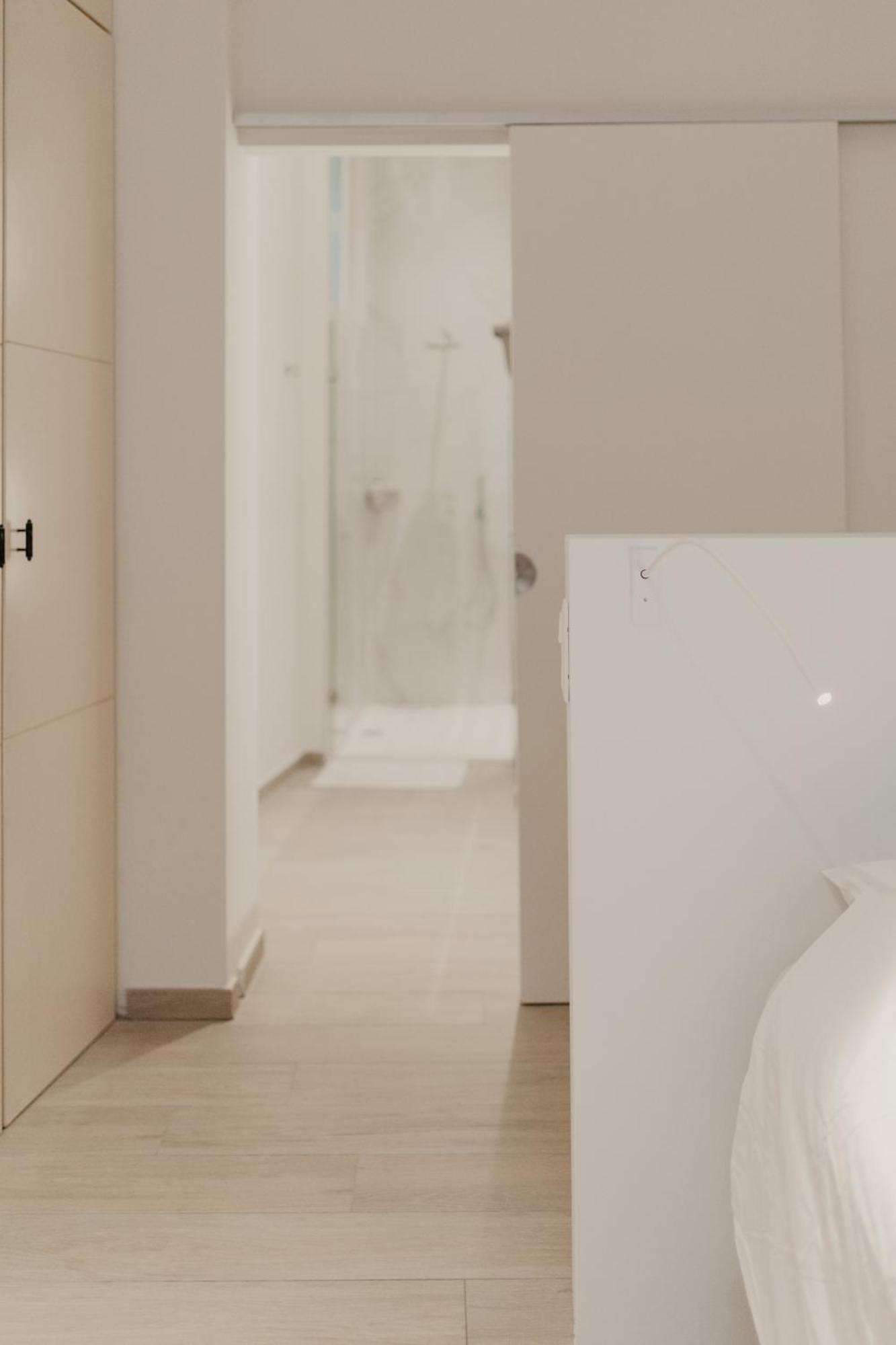 Blue Bird Residence Suite Moriaan アントウェルペン エクステリア 写真
