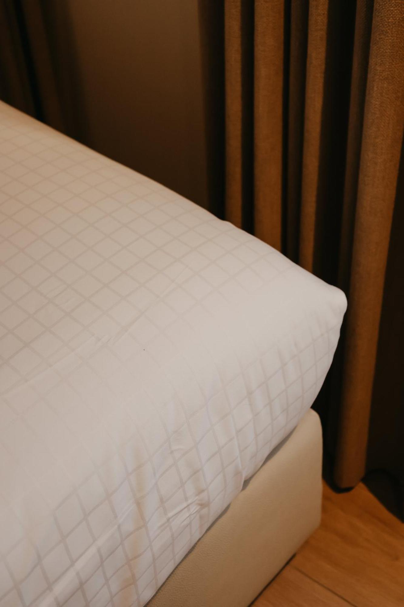 Blue Bird Residence Suite Moriaan アントウェルペン エクステリア 写真